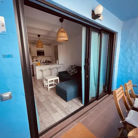 Vivienda Unica En Primera Linea De Playa San Bartolome de Tirajana (Gran Canaria)