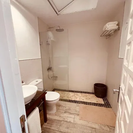 Vivienda Unica En Primera Linea De Playa * San Bartolomé